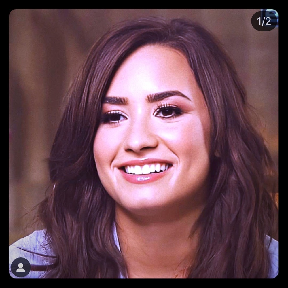ISO : DEMI LOVATO TMYLM ERA MERCH